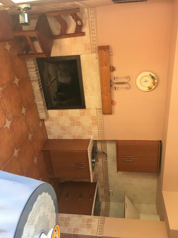 Hostal El Sevillano Rus Zewnętrze zdjęcie